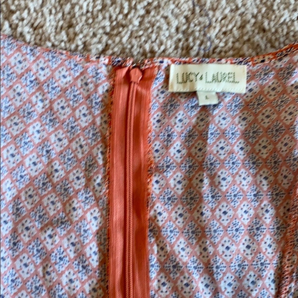 cute pattern top - Picture 5 of 5